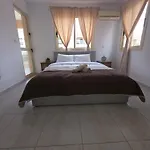 Ella's Place *