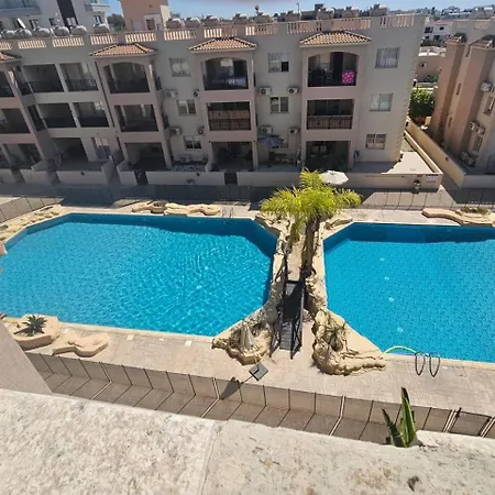 Ella's Place Apartman