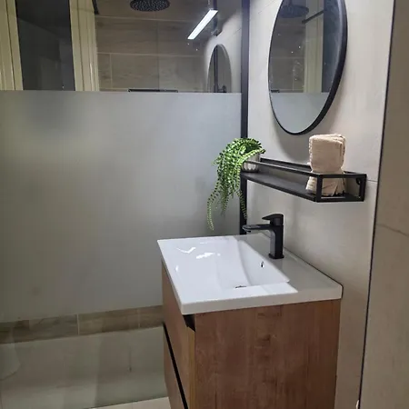 아파트 Ella's Place